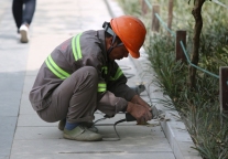 梁建章:消灭贫穷 最好的办法是在城市为农民工孩子建学校