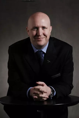 洲际大中华区首席运营官陈卓德加盟丽晶 爱默