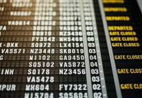 这些航空公司竟将港澳台列为"国家"!白宫还反咬一口