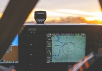 Uber与5家航空航天公司合作开发飞行出租车 有望2020年推出