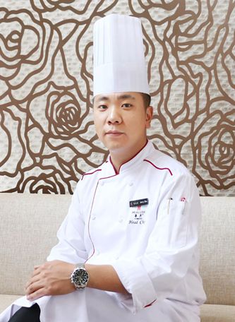 17.朱立元出任昆明华邑酒店行政总厨