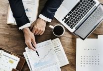 华住披露Q2酒店运营初步结果 整体RevPAR同比增13.4%