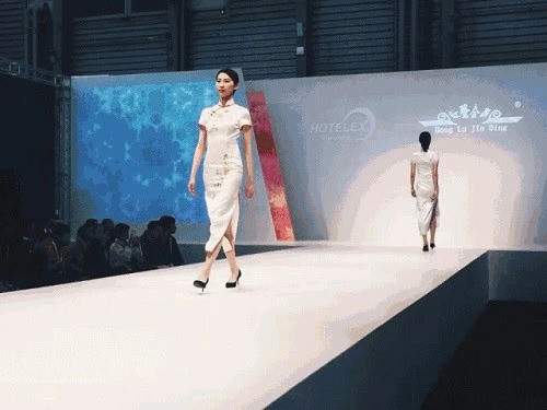 \
