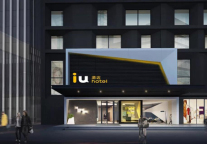 不玩手机的年轻人，他们有100种方式玩起来