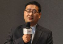 陈南光：房地产公司懂盖酒店吗？服务员懂用酒店吗？