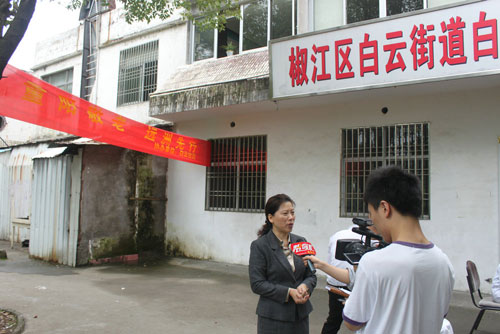 许总接受台州电视台采访