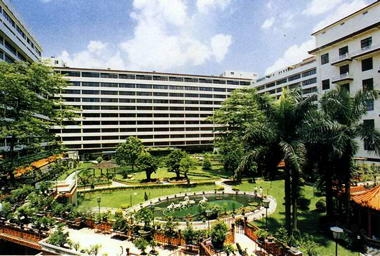 东方宾馆2010年净利润677万元 扭亏为盈