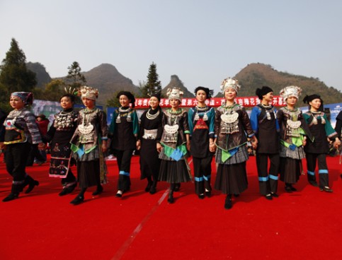 荔波第六届万亩梅花报春节