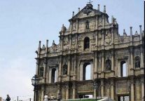 澳门旅游为何珠海住宿 游客折腾自己为了啥