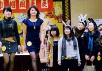 苏州“中华老字号”得月楼餐厅上演T台秀