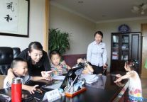 黄山高尔夫酒店组织开展员工结婚纪念日活动