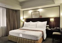 金可儿床具：3000公里的距离 同样的五星睡眠感受