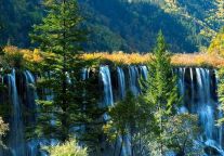 九寨游导游跑路 四星酒店变成农家乐