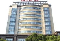 上市无果大摩叫卖莫泰 如家雅高等最后拼抢