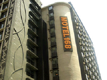 莫泰上海天钥桥路酒店
