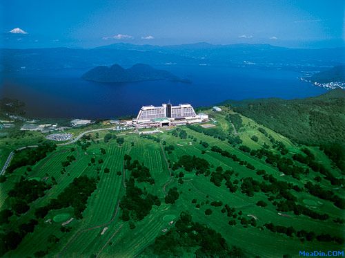 北海道温莎度假酒店夏季外观