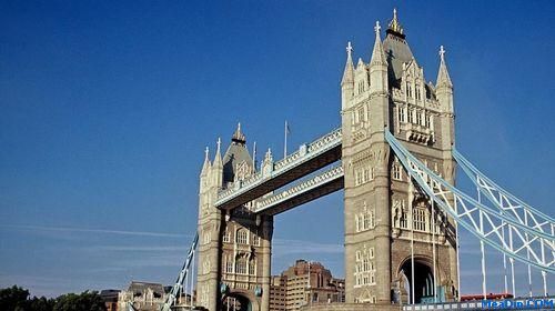 英国酒店业看好2012 