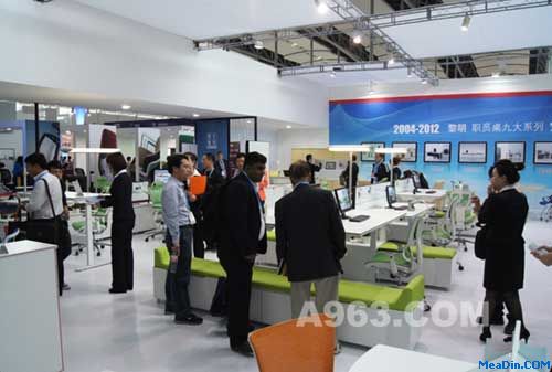 黎明文仪家具展会现场