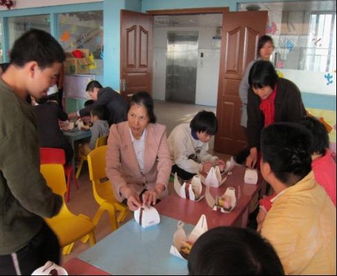 “暖冬”公益活动——深圳市社会福利中心探访孤残儿童
