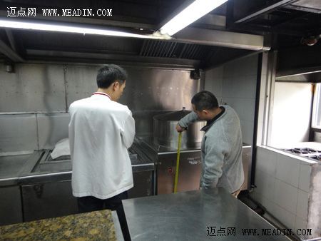 广州节优宝餐饮设备走访云浮雄盛大饭店