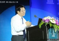 侯云春：中国经济转型和新型城镇化对饭店业的机遇