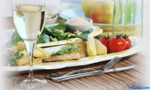 Food & Beverage - 7 Quick Ways to Build Buzz and Customer Traffic