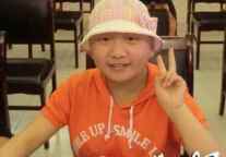 光头女孩想要飘逸的长发 谁能圆她梦想