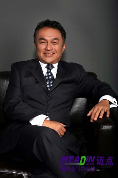 叶金赏(Mr. Vlad Reyes)