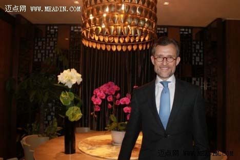喜达屋酒店与度假村国际集团EMA地区市场营销高级副总裁Oliver Bonke先生