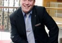 广州希尔顿逸林酒店任命克里斯荣为总经理