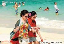 Chinese Spend Less On Hotels, Still Flash The Cash