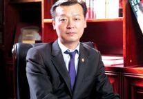 王东：忙碌，是不变的主题