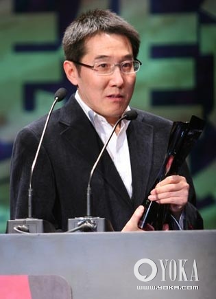 海岩自曝昆仑饭店一把手变身造星小说家