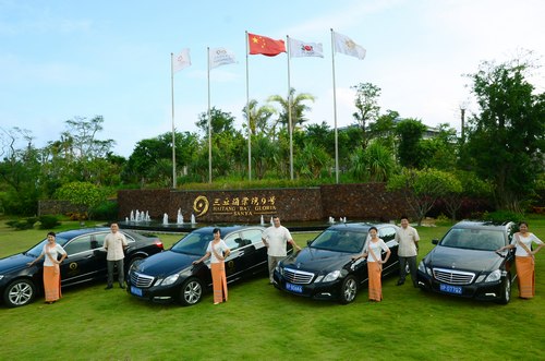梅赛德斯-奔驰豪华车队入驻三亚海棠湾9号
