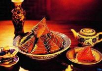 星级酒店力推粽子礼盒 端午经济带动餐饮升温
