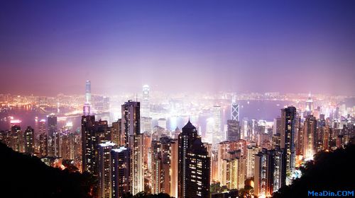 近百万内地客访港人均消费跌25％
