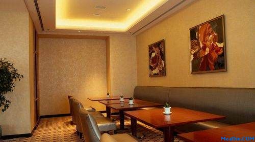 餐饮业“翘尾”能否持续?
