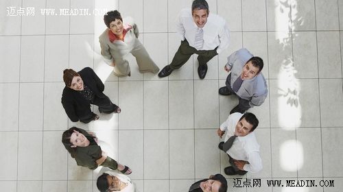 如何用7个简单步骤激励团队