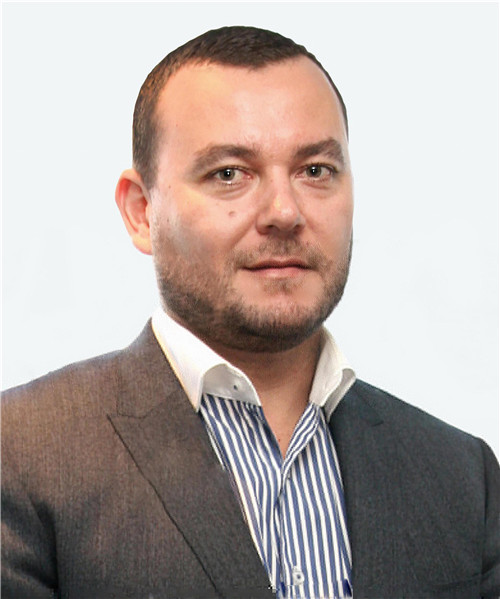 Daniel Muhor 默尔先生-综合体总经理 Cluster General Manager.jpg