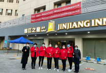 春日暖心丨医疗队临行前在锦江之星酒店留下88封手写感谢信