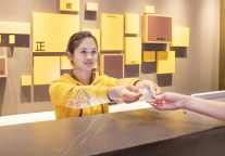 新店开业即满房，IU酒店凭借智能黑科技逆势突围