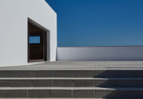 最先等到“补偿性消费”的酒店出现了！