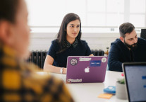 迈点译讯 | Expedia集团再借19亿美元，债务依赖已成为全球OTA公司的常态？