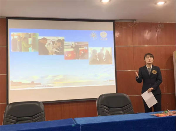 满意+惊喜 金钥匙送课到一线399.png