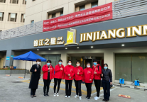 春日暖心丨医疗队临行前在锦江之星酒店留下88封手写感谢信