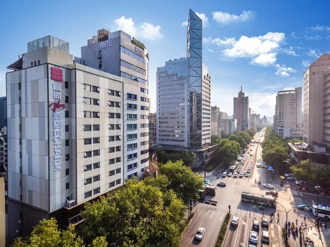 6 宜尚PLUS杭州西湖庆春路店.jpg