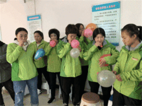 满意+惊喜 金钥匙送课到一线530.png