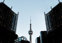 迈点译讯丨韩国未来资产向安邦集团发起协议，终止其58亿美元的酒店交易