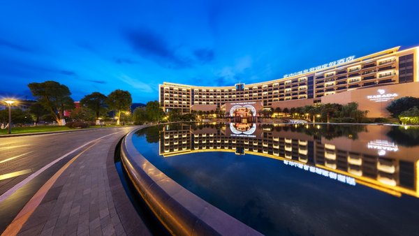 君澜酒店集团及武功山君澜囊获“年度投资价值酒店品牌奖”及“年度品牌旅游区度假酒店奖” 君澜酒店集团及武功山君澜囊获“年度投资价值酒店品牌奖”及“年度品牌旅游区度假酒店奖”