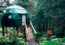 今天的旅游景区还要不要“创5A”？